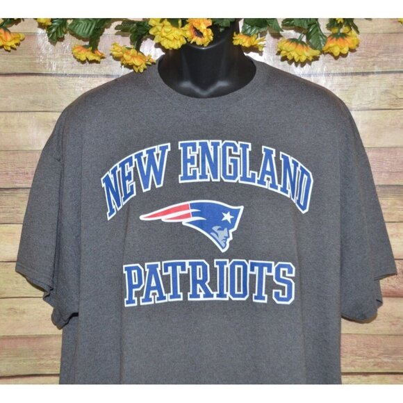 Majestic New England Patriots Gray Men's 2XL Football T-Shirt Fan Gear - Picture 2 of 5